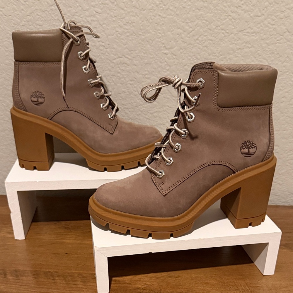 Timberland Women's Allington Heights Boot, Taupe Nubuck